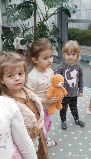 b837d9ea-ca29-4e4e-91a0-5bc7914115eb